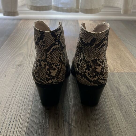 Zara V-Vamp Cowboy Snake Print Ankle Boots Size: 36 - Picture 7 of 14